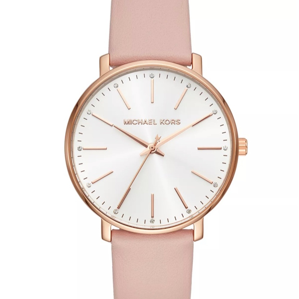 Women's pyoer bluch leather strap watch